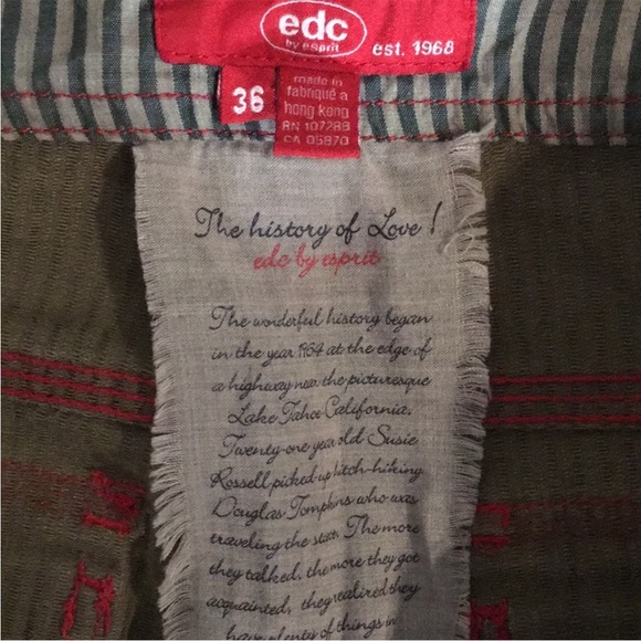 EDC by Esprit Y2K Printed Cargo Capri Cropped Pants Size 36 - Picture 9 of 9